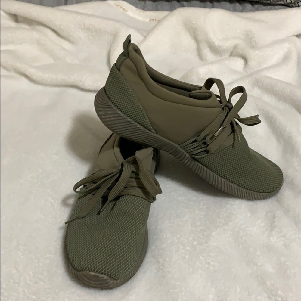 Qupid army green tennis shoes